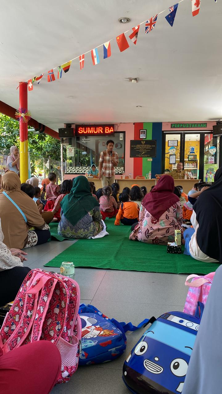 Roadshow Workshop Membaca Dan Literasi Perpustakaan Di KBN 23 Kebon Melati